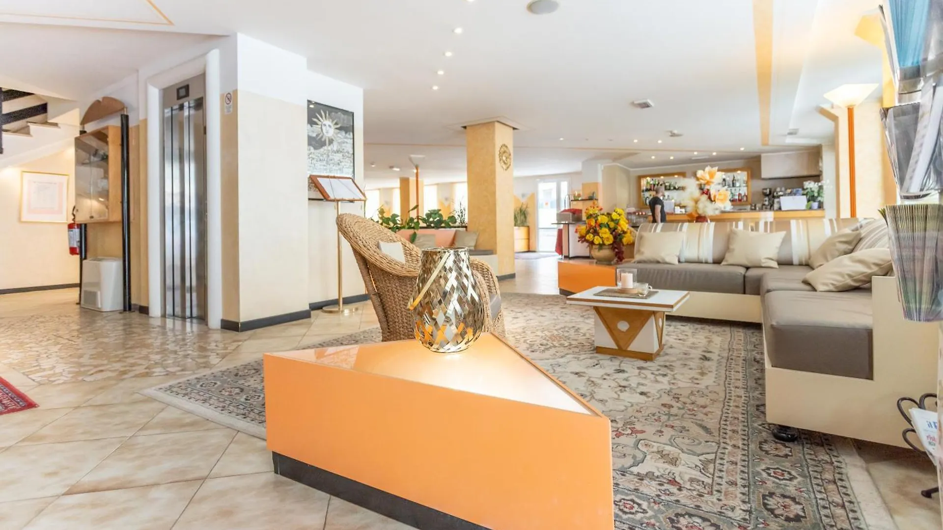 Hotel Helios Rimini 4*,  Italien